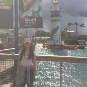 Meet your Posher, Katie